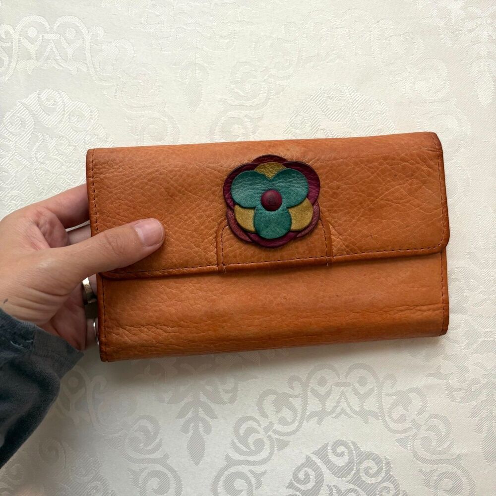 Adorable Vintage Wallet Y2K Soft Pebbled Leather Burnt Orange Floral 70s Funky